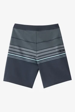 Boy's Hyperfreak Heat Stripe 17