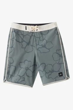 Boy's Hyperfreak Mysto Scallop 17" Boardshorts - Mulled Basil | O'Neill