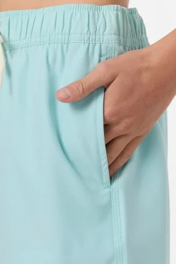 Boy's Lennox Hermosa Solid Volley 16