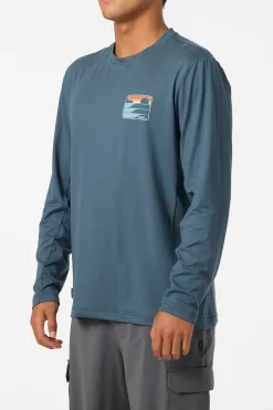 Dawn Upf Ls Tee Standard Fit Long Sleeve Tee - Dark Slate | O'Neill