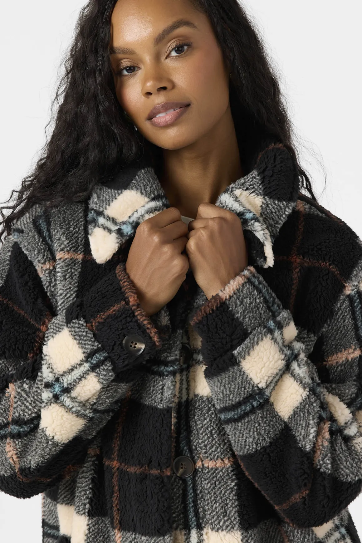 Huxlee Printed Jacket - Black | O'Neill