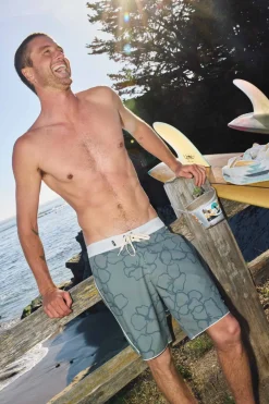 Hyperfreak Mysto Scallop 19" Boardshorts - Mulled Basil | O'Neill