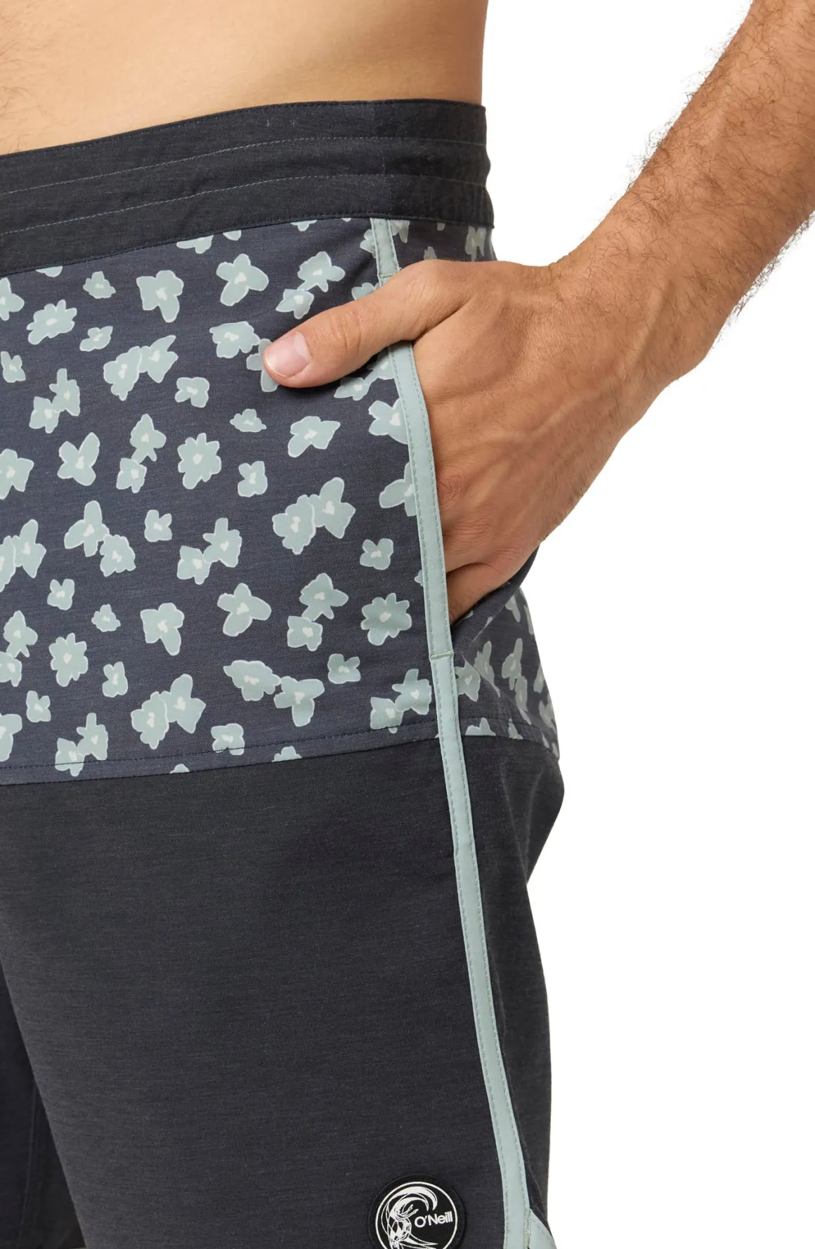 O'Riginals Block Scallop Cruzer 18" Boardshorts - Black | O'Neill