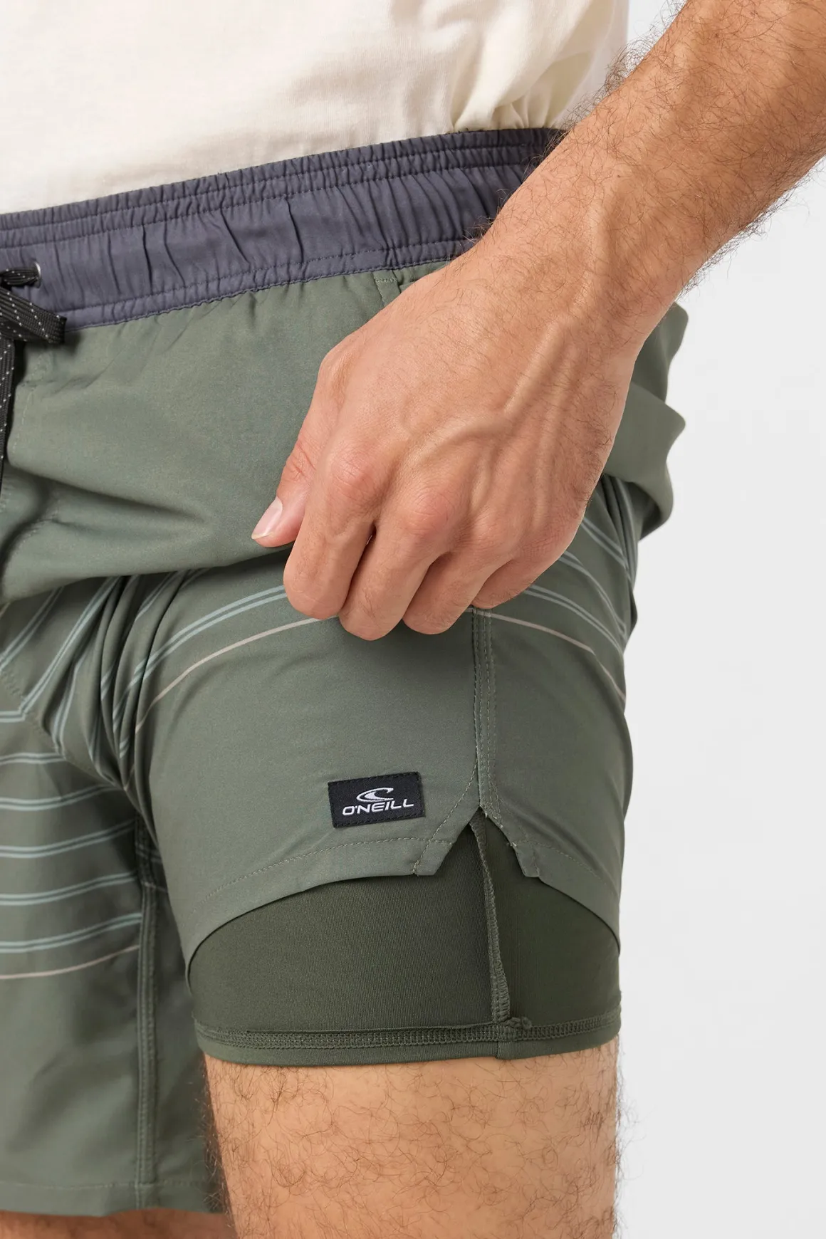 Perform Light Lined Elastic Waist 17" Hybrid Shorts - Dark Olive | O'Neill