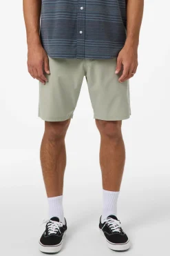 Reserve Light Check 19"'' Hybrid Shorts - Seagrass | O'Neill