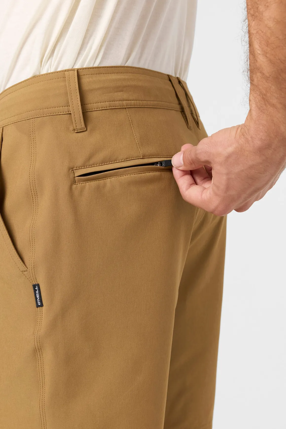 Reserve Solid 17" Hybrid Shorts - Dark Khaki | O'Neill