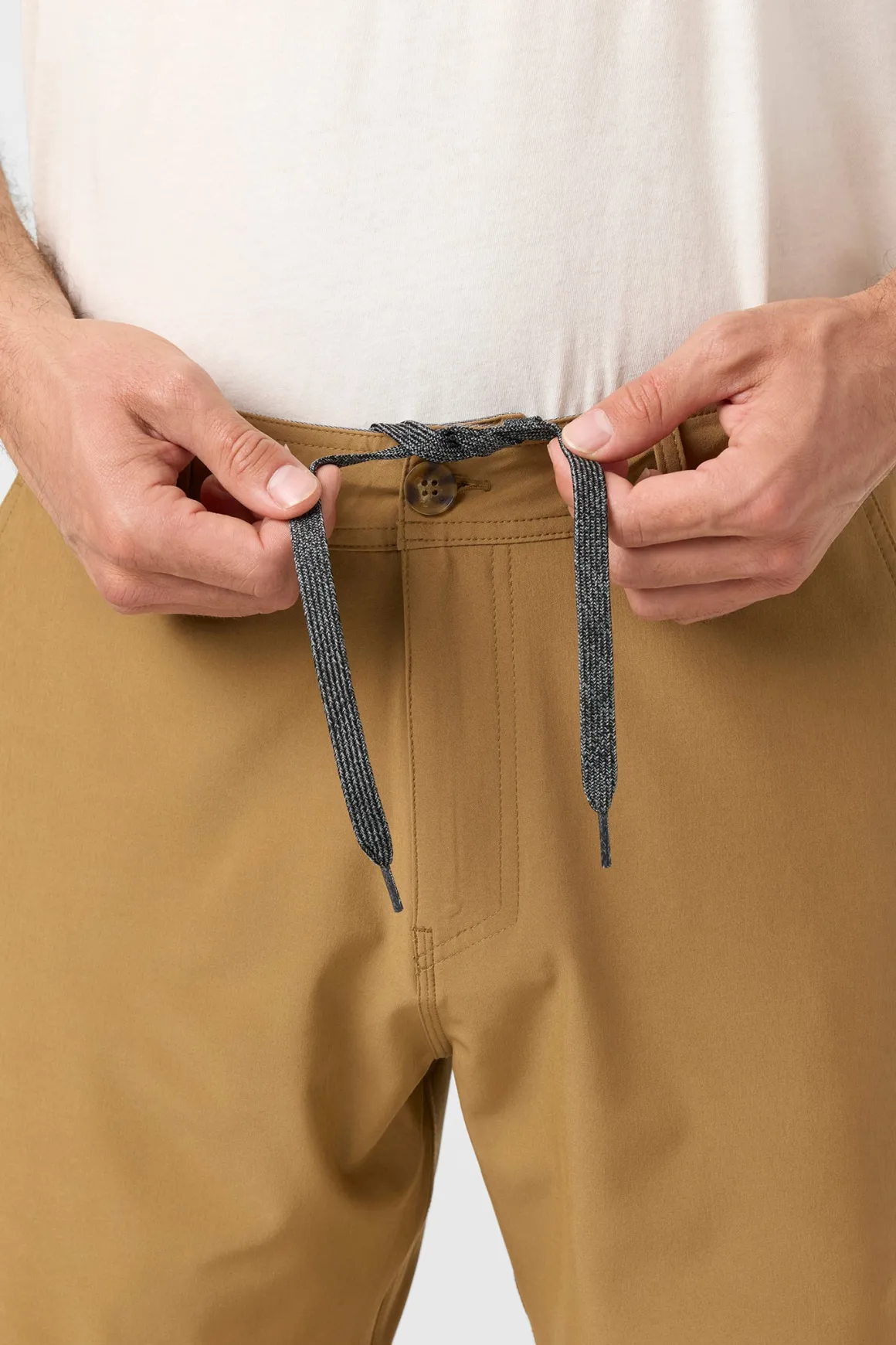 Reserve Solid 17" Hybrid Shorts - Dark Khaki | O'Neill