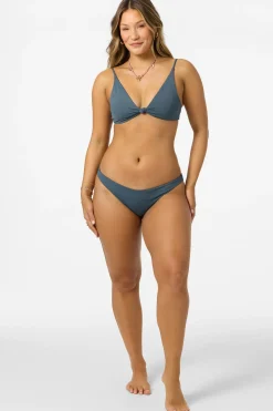 Saltwater Solids Rockley Medium Bottoms