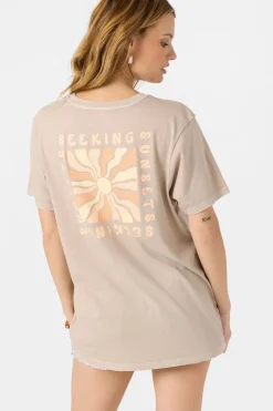 Seeking Sunsets Tee - Simply Taupe | O'Neill