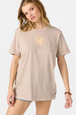 Seeking Sunsets Tee - Simply Taupe | O'Neill