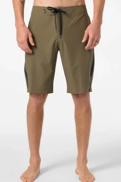 Superfreak Solid 21" Boardshorts