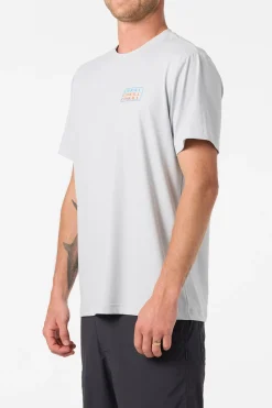 Triple Stack Upf Tee - High-Rise | O'Neill