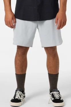 TRVLR Tech Lined Hybrid Hybrid Shorts - High-Rise | O'Neill
