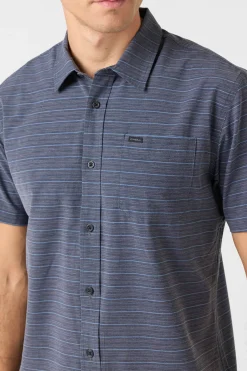 TRVLR Upf Traverse Stripe Standard Standard Fit Shirt - Black 2 | O'Neill