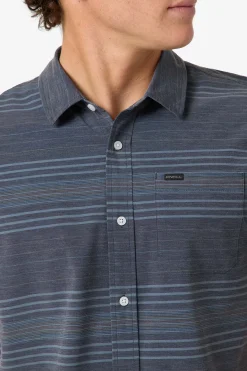 TRVLR Upf Traverse Stripe Standard Fit Shirt - Black | O'Neill